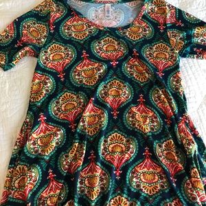 Lularoe perfect tee